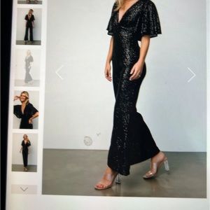 Never worn, too small